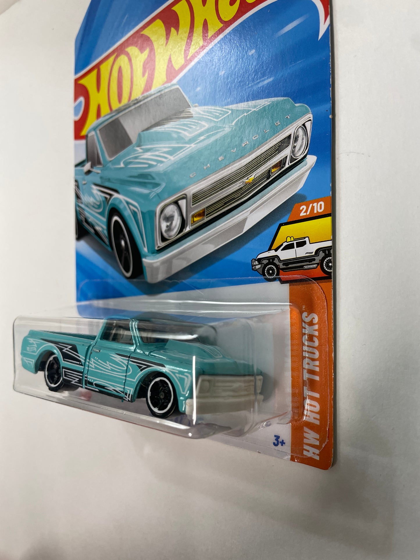 Hot Wheels 1/64 ‘67 Chevy C10 Teal - Damaged Box
