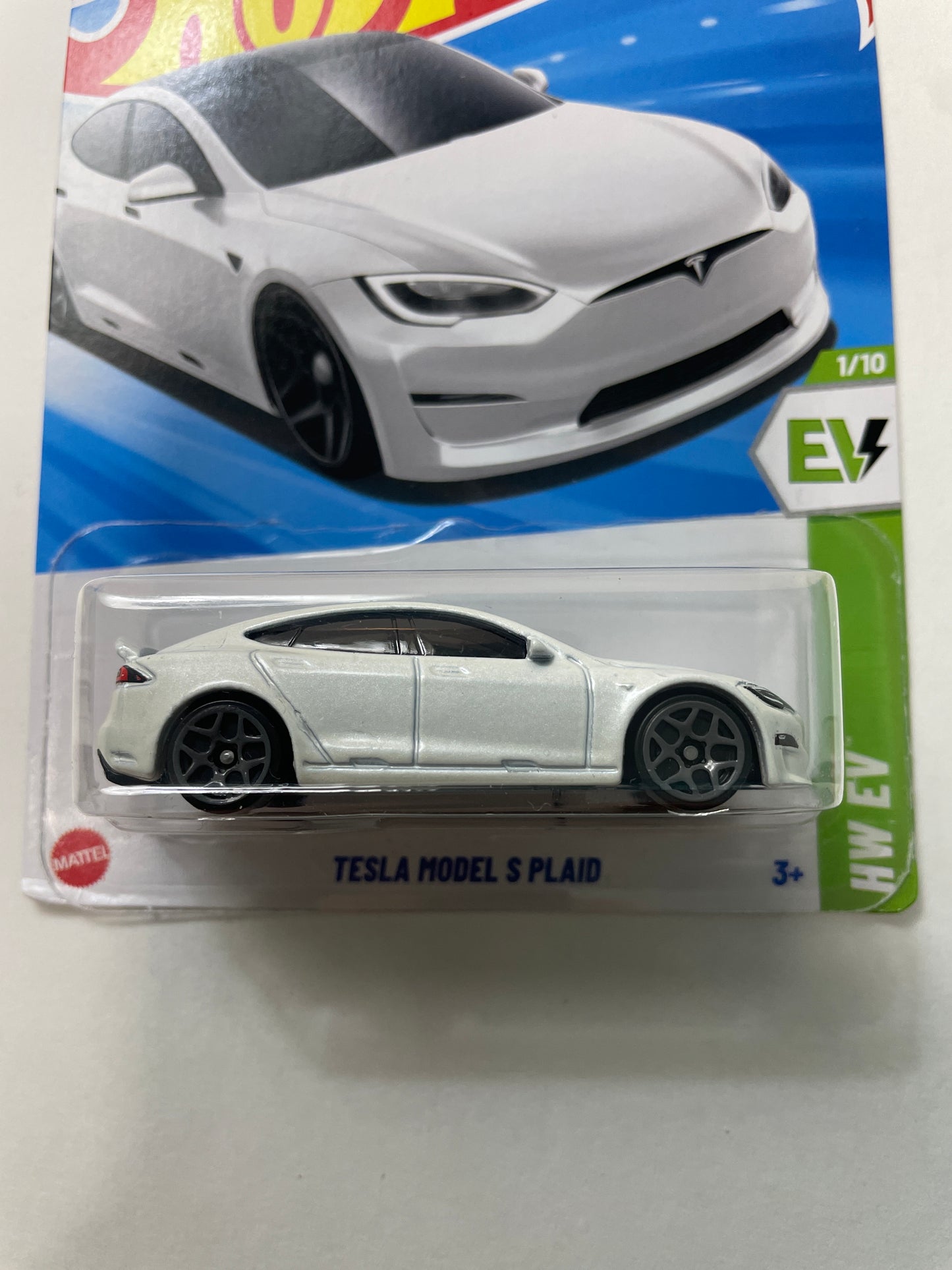 Hot Wheels 1/64 Tesla Model S Plaid White - Damaged Box