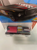 Hot Wheels 1/64 ‘63 Studebaker Champ Black