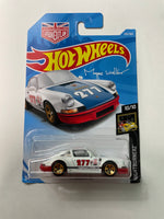 Hot Wheels 1/64 ‘71 Porsche 911 White & Blue - Damaged Card