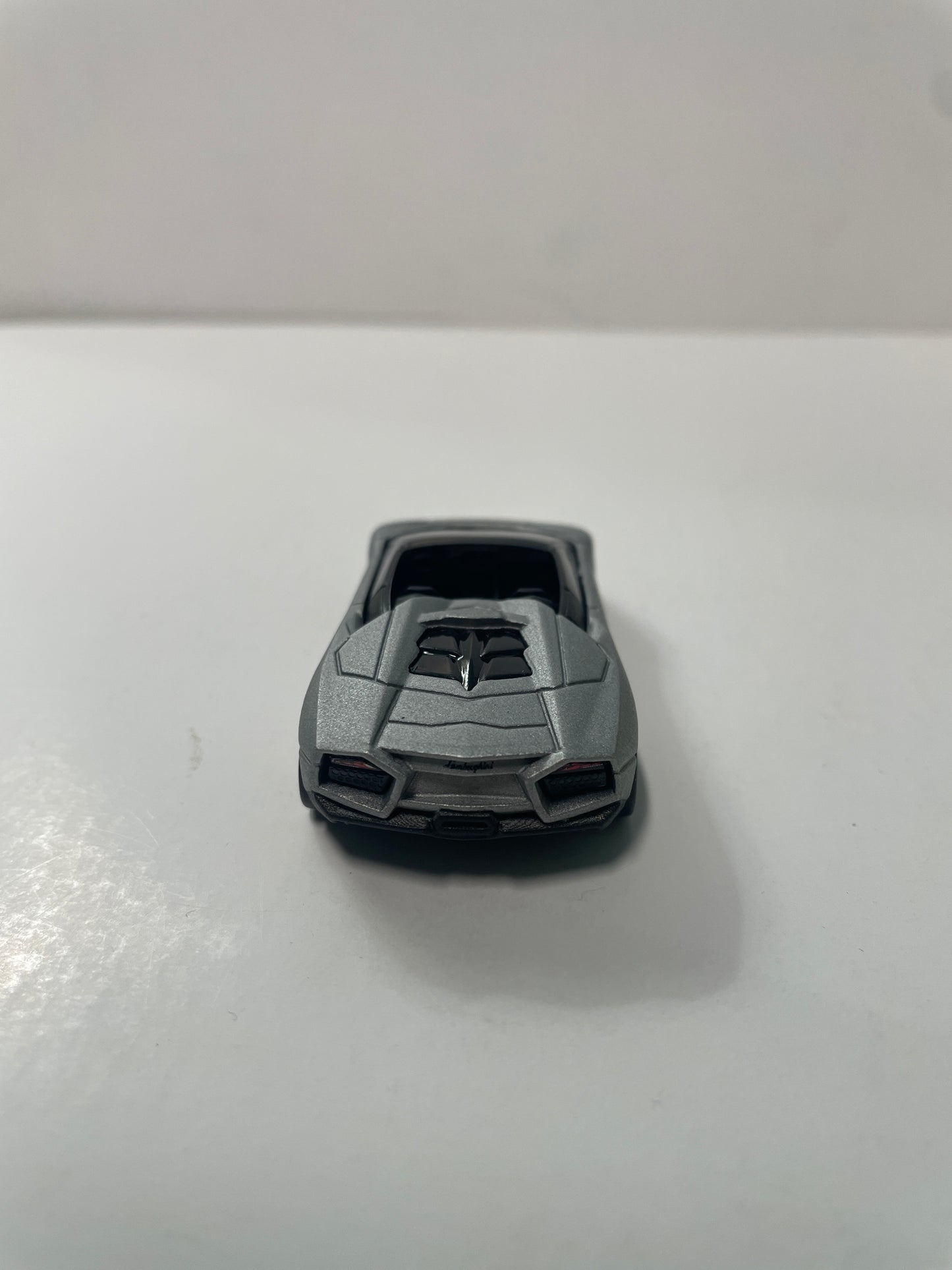 *Loose* Hot Wheels 1/64 Premium Car Culture Team Transport Lamborghini Reventon Roadster Silver