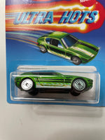 Hot Wheels 1/64 Ultra Hots Volkswagen SP2 Green