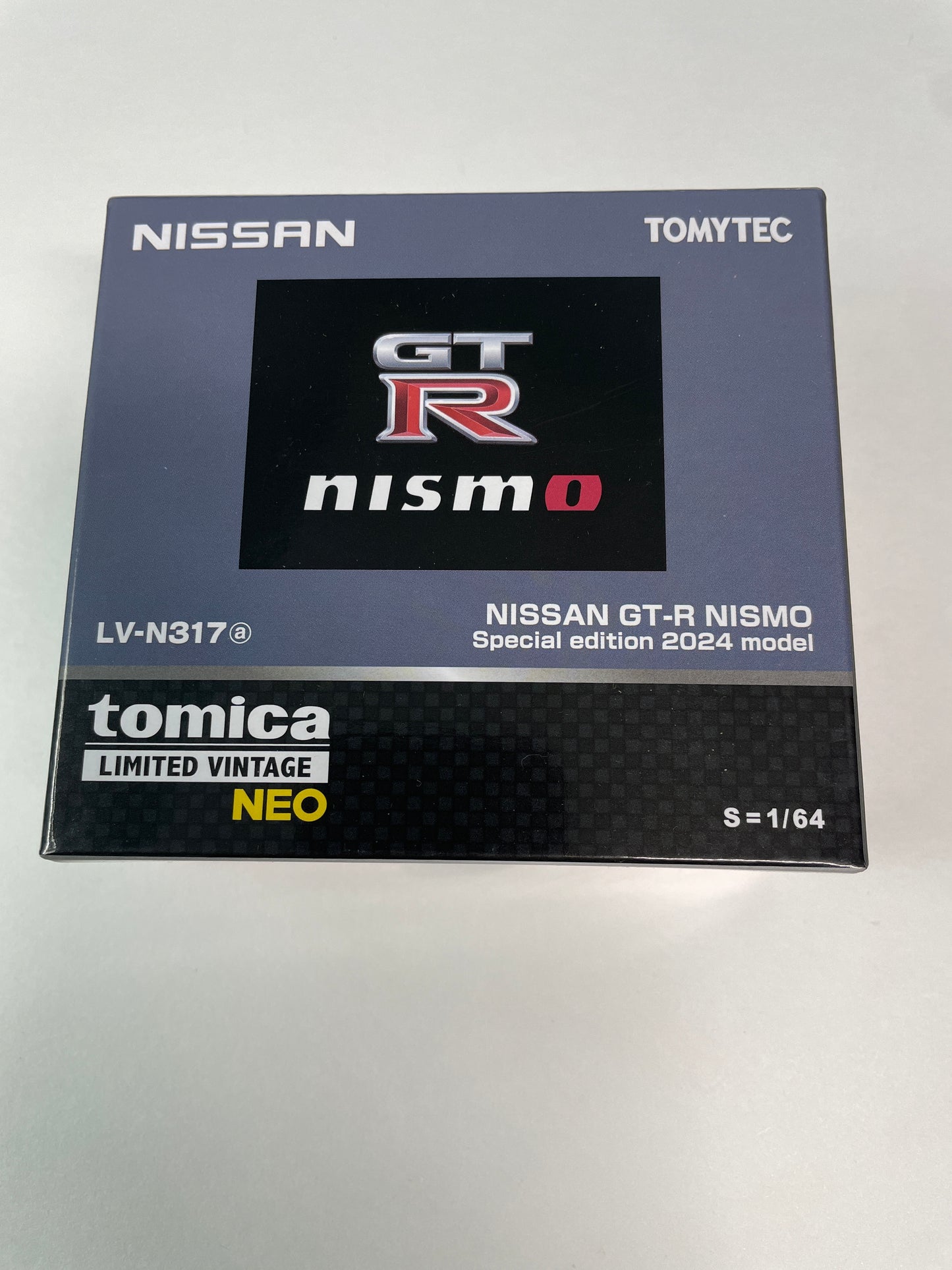 Tomica Limited Vintage Neo 1/64 LV-N317a NISSAN GT-R NISMO Special Edition 2024 Model (Gray)