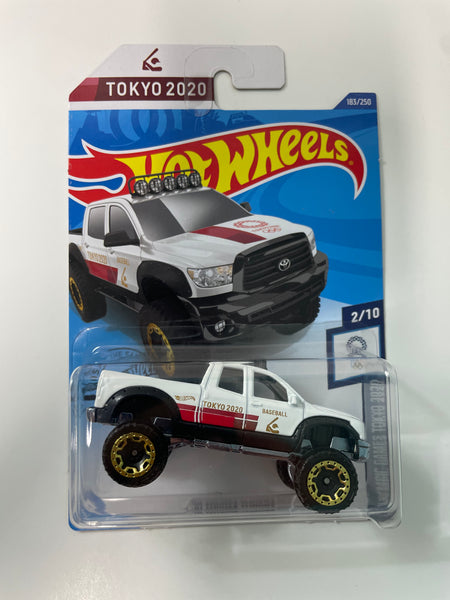 Hot Wheels 1/64 ‘10 Toyota Tundra White