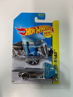 Hot Wheels 1/64 Fast-Bed Hauler Light Blue