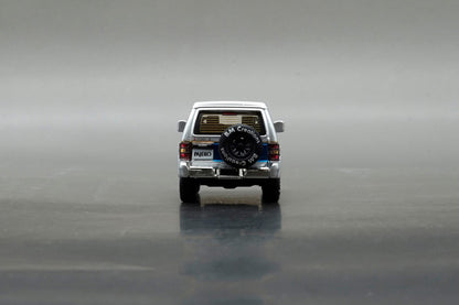BM Creations 1/64 Mitsubishi Pajero Super Exceed Silver & Blue