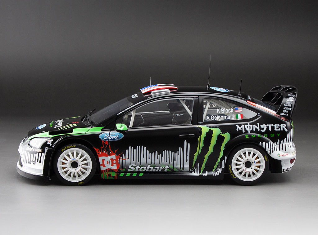 1/18 Sunstar Ford Focus RS WRC 2010 Rallyday Show At Castle Combe Circuit Ken Block Black - Damaged Box