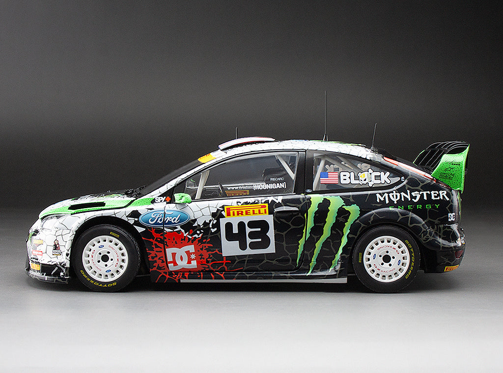 1/18 Sunstar Ford Focus RS WRC #43 Ken Block – 2012 St. Petersburg . Russia Black - Damaged Box
