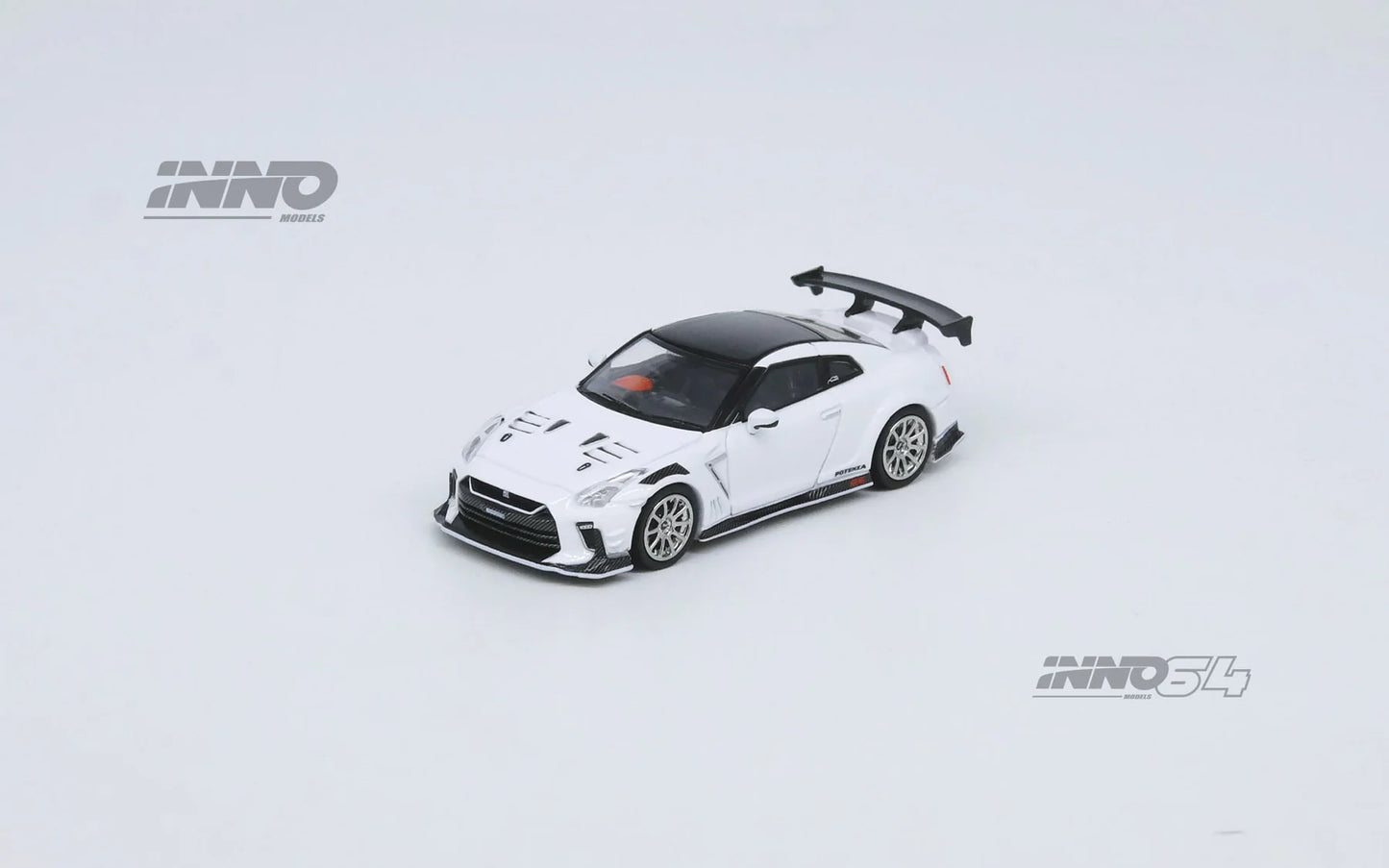 Inno64 1/64 Nissan GT-R (r35) Top Secret Tokyo Auto Salon 2021 White