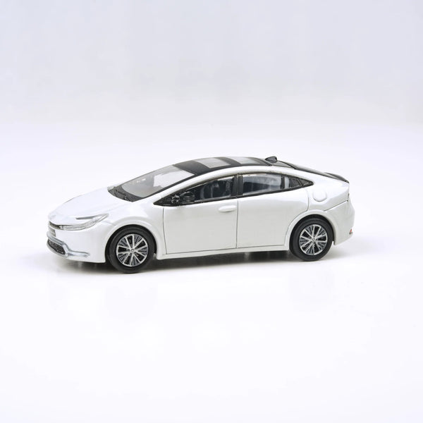 Para64 1/64 2023 Toyota Prius Wind Chill White