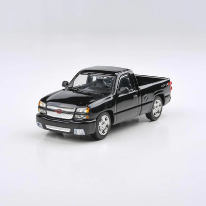 Para64 1/64 2006 Chevrolet Silverado Single Cab Onyx Black