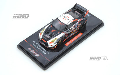Inno64 1/64 Nissan GT-R (R35) Widebody Aorus x Inno64 Limited Edition Black & White - IN64-R35LB-AORUS