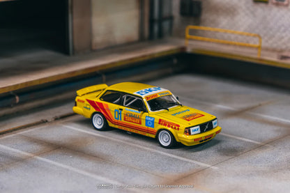 Tarmac Works 1/64 Volvo 240 Turbo Thai Group A Championship Bira Circuit Pattaya Winner 1988 #1 - HOBBY64 Yellow