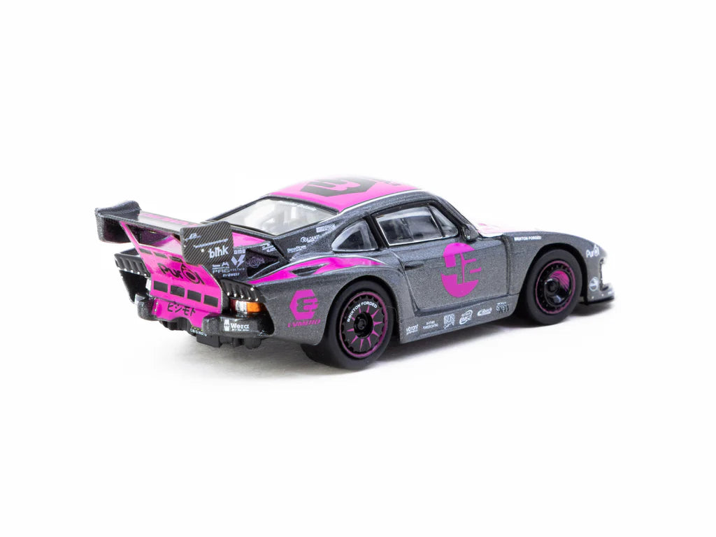 Tarmac Works x iXO Models 1/64 Bisimoto Porsche 935 K3V with Tarmac Cards Combo Set Pink - T64-079-K3V- HOBBY64