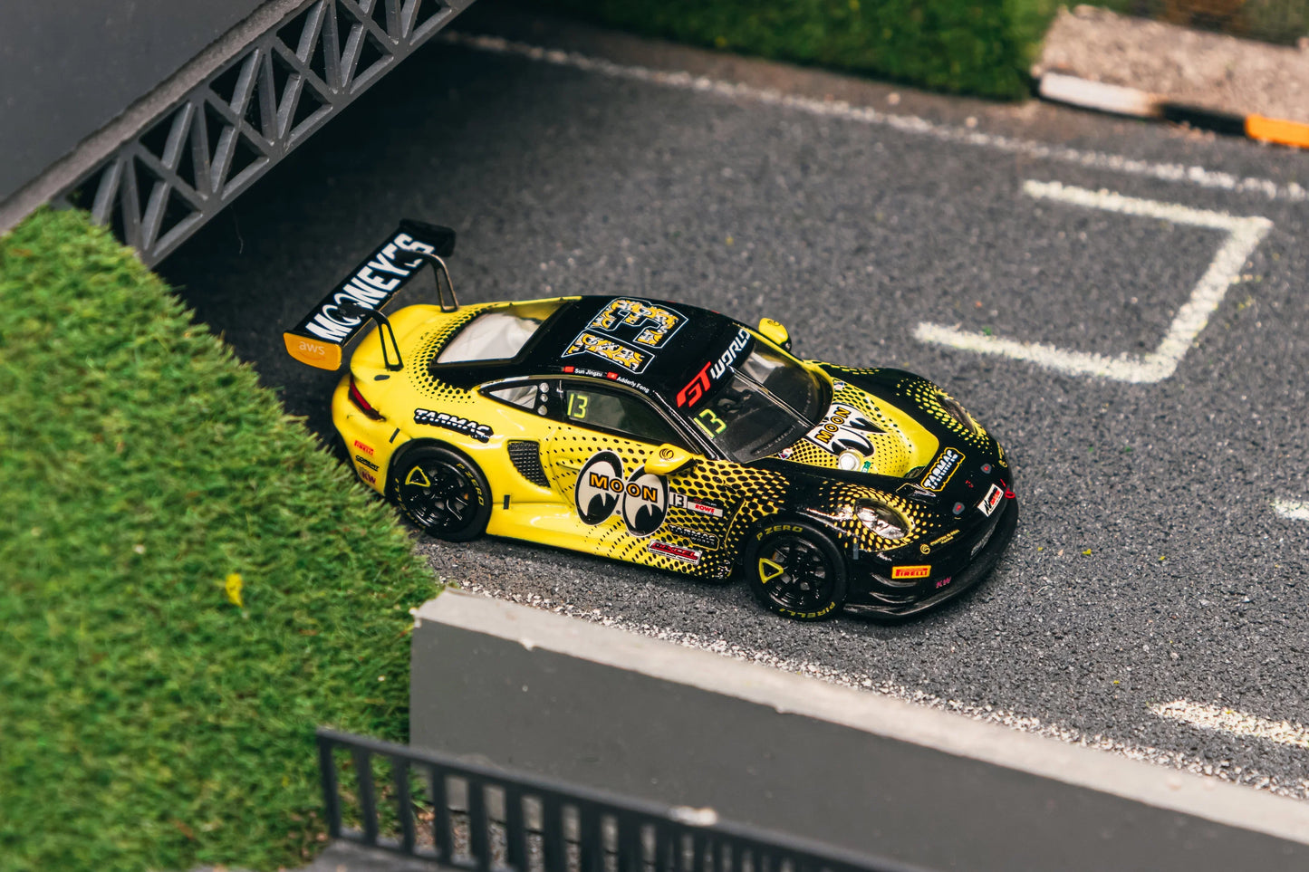 Tarmac Works x iXO Models 1/64 Porsche 911 GT3 R GT World Challenge Asia 2025 Phantom Global Racing #13 with Tarmac Cards HOBBY64 Yellow & Black - T64-084-25FUJ13