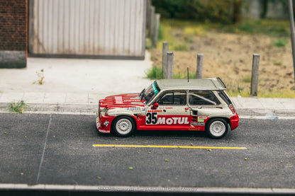 Tarmac Works 1/64 Renault 5 MAXI Turbo European Hill-Climb Championship 1987 Giovanni Rossi #35 - HOBBY64 Red & Silver - Damaged car (read description) open box for picture.