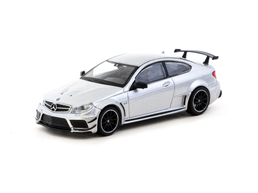 Tarmac Works 1/64 Mercedes-Benz C 63 AMG Coupé Black Series Silver Metallic - GLOBAL64 - T64G-009-SL