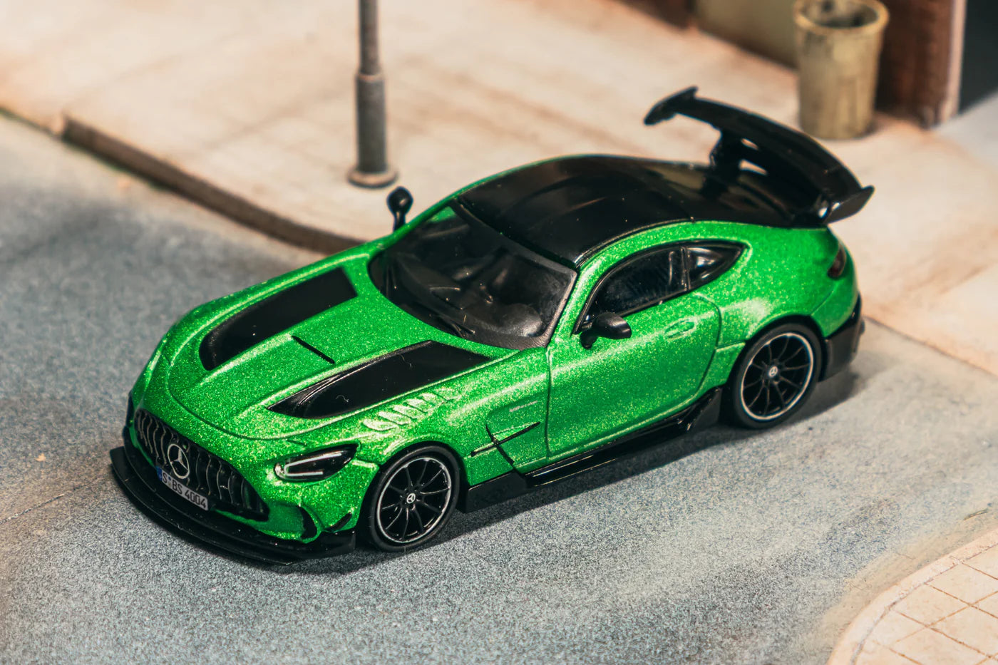 Tarmac Works 1/64 Mercedes-Benz AMG GT Black Series Green - GLOBAL64 - T64G-042-GR