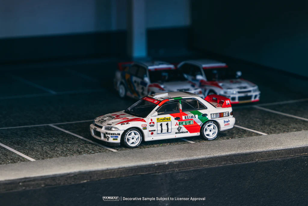 Tarmac Works 1/64 Mitsubishi Lancer Evolution II Rallye Monte-Carlo 1995 #11 GLOBAL64 White