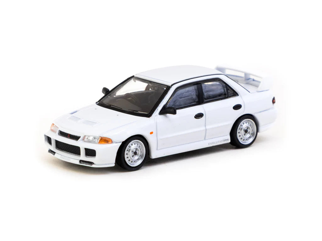 Tarmac Works 1/64 Mitsubishi Lancer RS  Evolution III White - GLOBAL64
