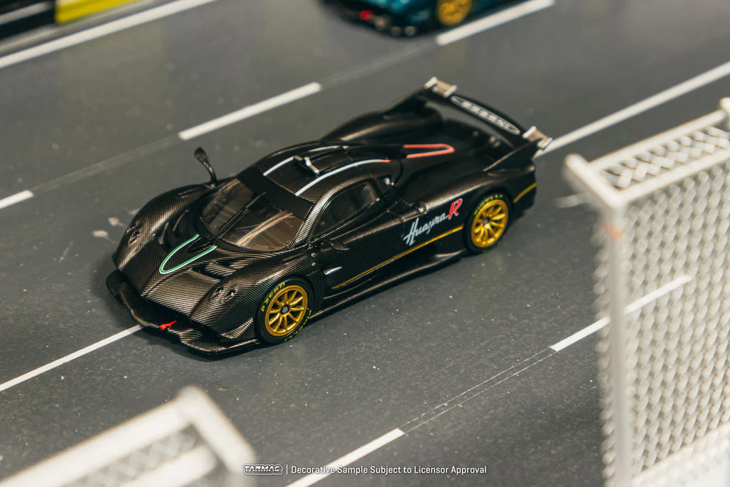 Tarmac Works 1/64 Pagani Huayra R Matt Black Carbon Fiber - GLOBAL64
