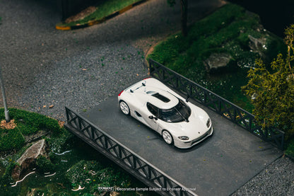 Tarmac Works 1/64 Koenigsegg CC850 White with Tarmac Cards Combo Set - GLOBAL64 - T64G-TL051-WH