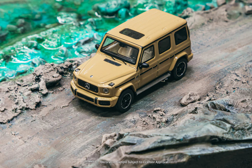 Tarmac Works 1/64 Mercedes-AMG G 63 Brown - ROAD64