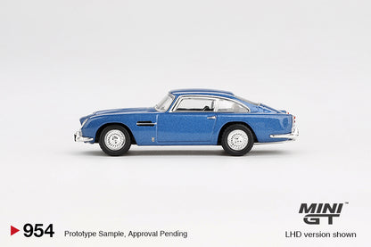 Mini GT 1/64 Aston Martin DB5 Sierra Blue - MGT00954