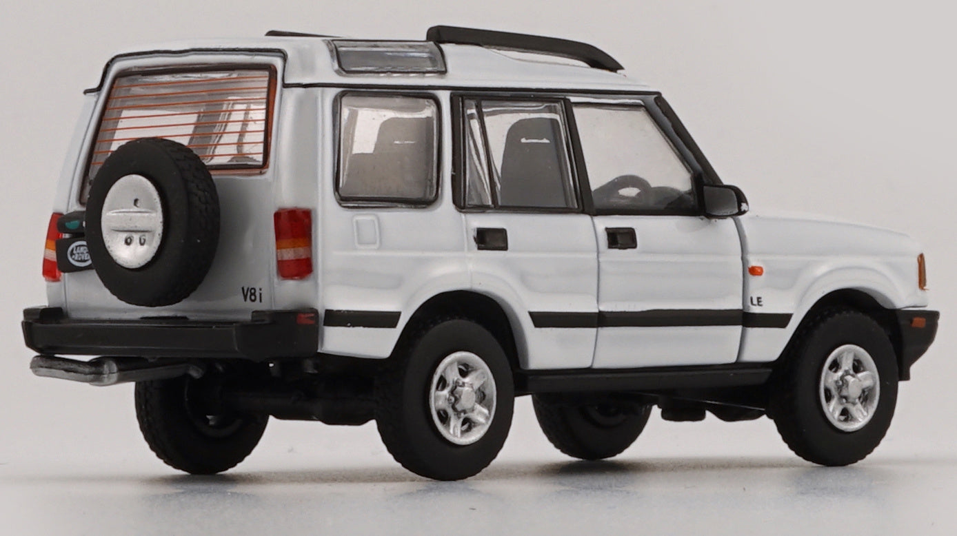 BM Creations 1/64 Land Rover 1998 Discovery 1 White - 64B0192
