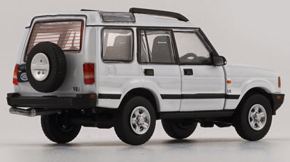 BM Creations 1/64 Land Rover 1998 Discovery 1 White - 64B0192