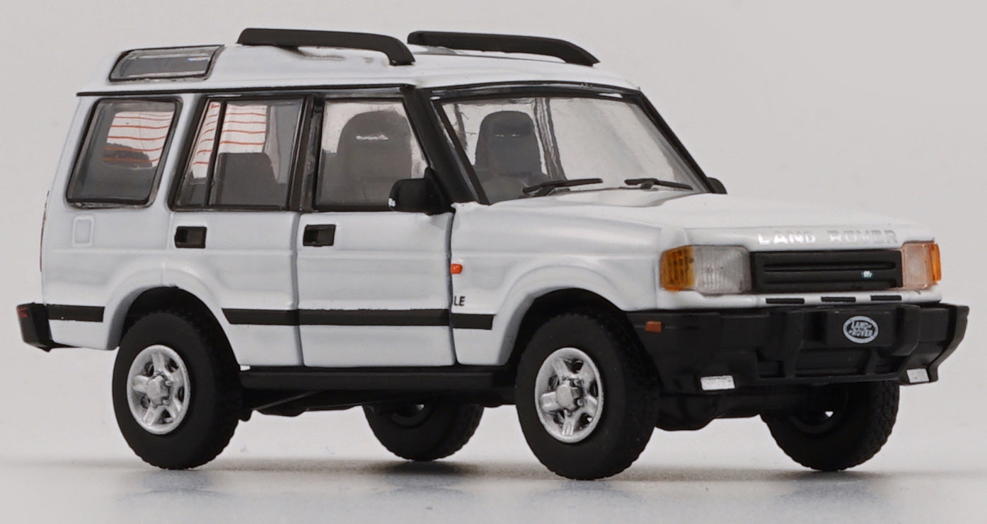 BM Creations 1/64 Land Rover 1998 Discovery 1 White - 64B0192