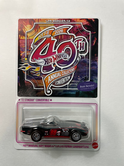 Hot Wheels 1/64 40th Annual Collectors Convention 2026 Dinner Kit '72 Corvette Stingray Convertible Black #2697 / T-Shirt (X-Large)/ Patch/ Pin