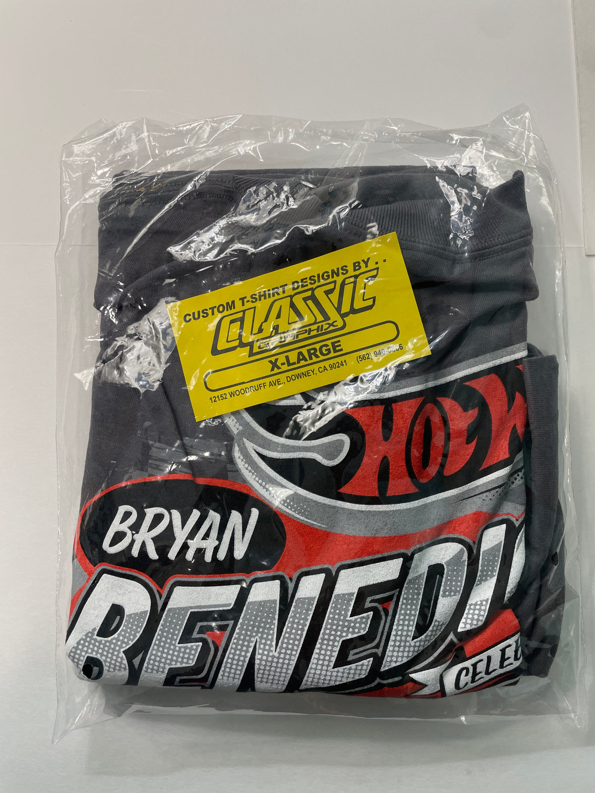 Hot Wheels 1/64 40th Annual Collectors Convention 2026 Dinner Kit '72 Corvette Stingray Convertible Black #2699 / T-Shirt (X-Large)/ Patch/ Pin/ E-Sheet (Read description)