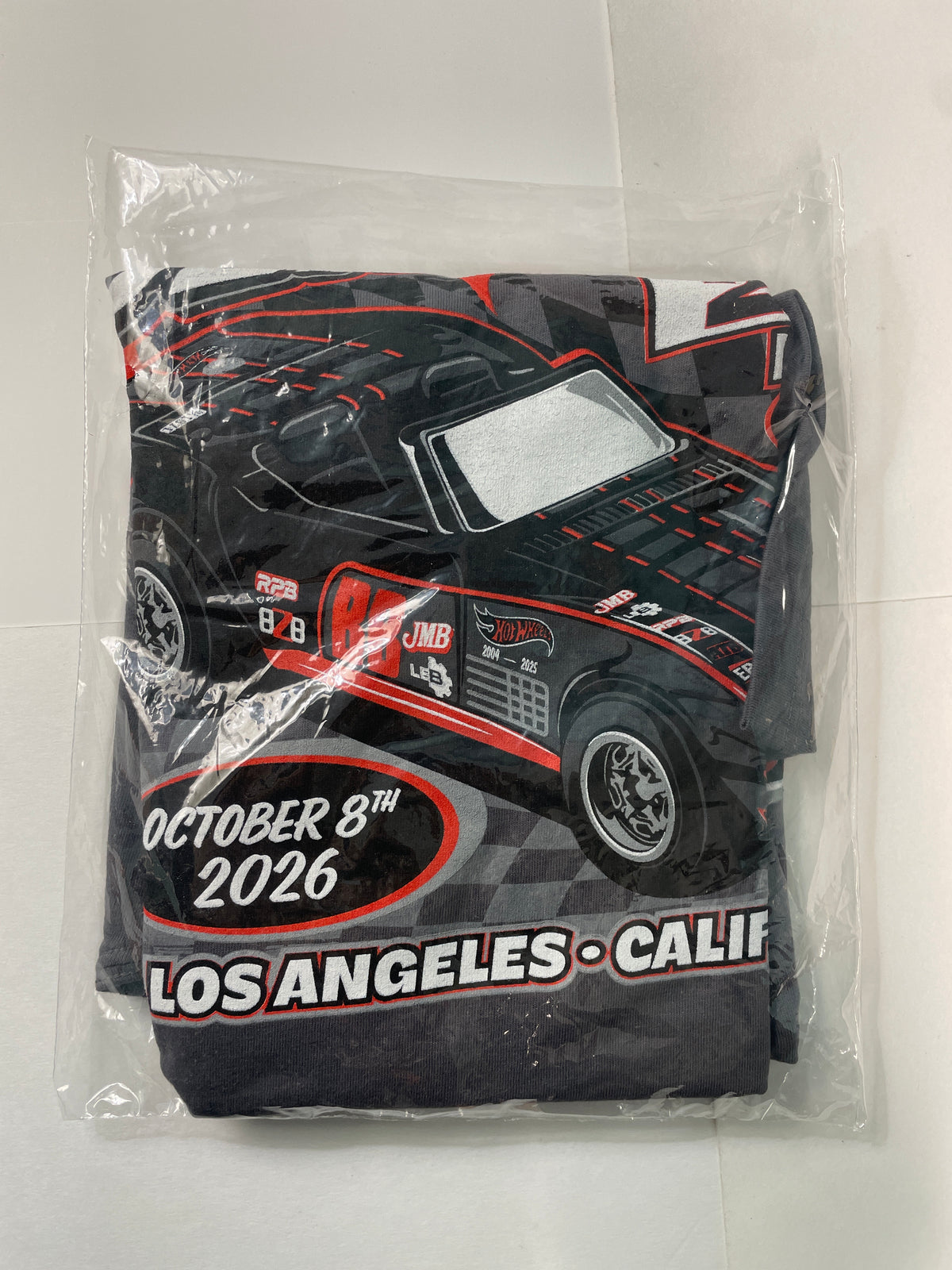 Hot Wheels 1/64 40th Annual Collectors Convention 2026 Dinner Kit '72 Corvette Stingray Convertible Black #2697 / T-Shirt (X-Large)/ Patch/ Pin
