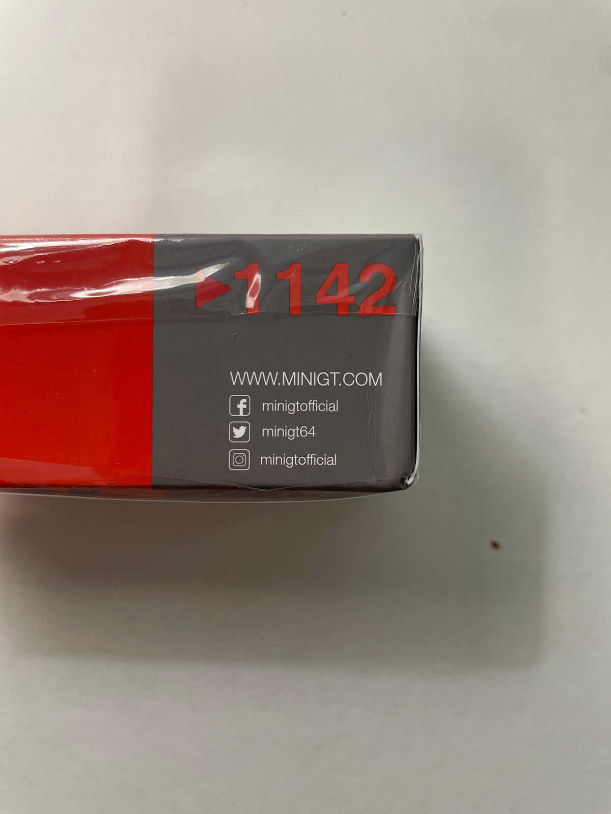 Mini GT 1/64 Porsche 911 Carrera RS 2.7 Tangerine with Black Livery Orange - MGT01142 - Damaged Box