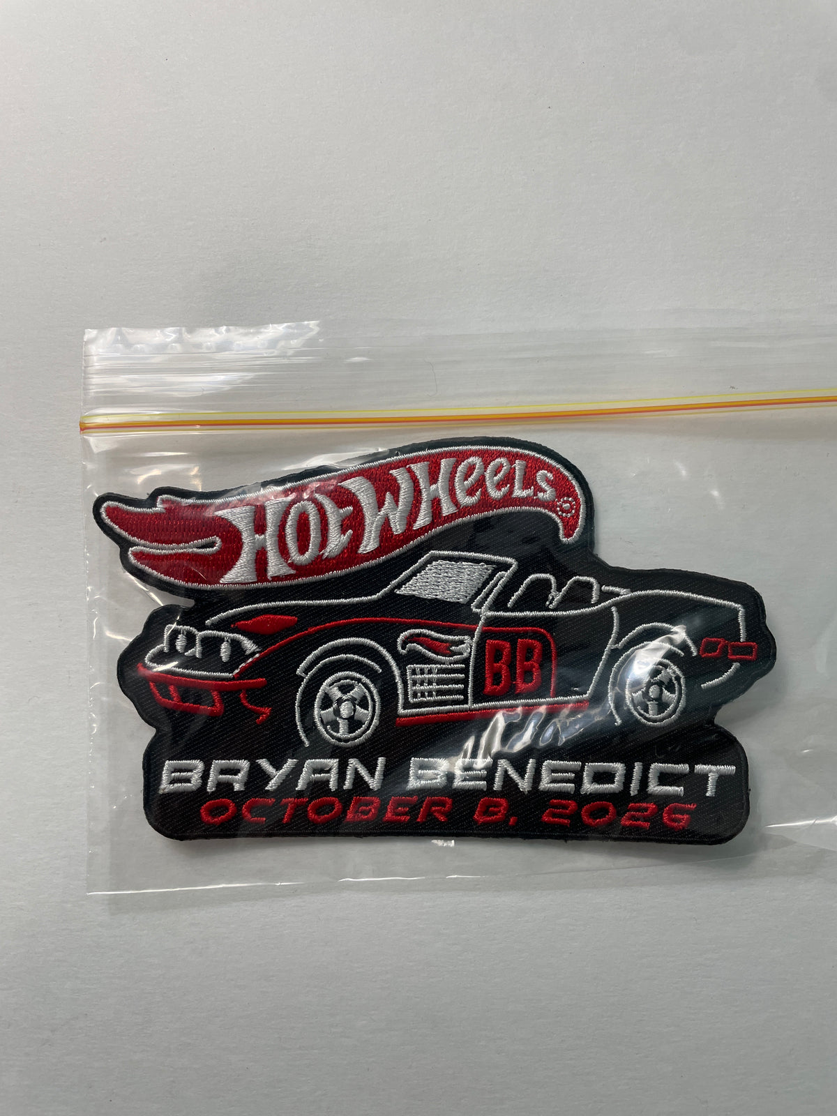 Hot Wheels 1/64 40th Annual Collectors Convention 2026 Dinner Kit '72 Corvette Stingray Convertible Black #2699 / T-Shirt (X-Large)/ Patch/ Pin/ E-Sheet (Read description)