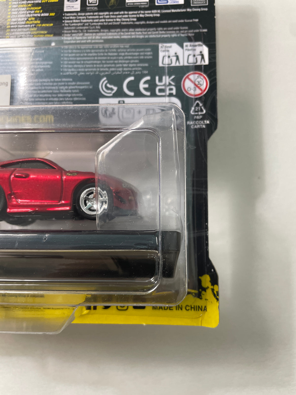 Muscle Machines 1/64 25th Anniversary 1995-97 Toyota Supra (MK4) Red #04 - 15536-15573 - Damaged Box