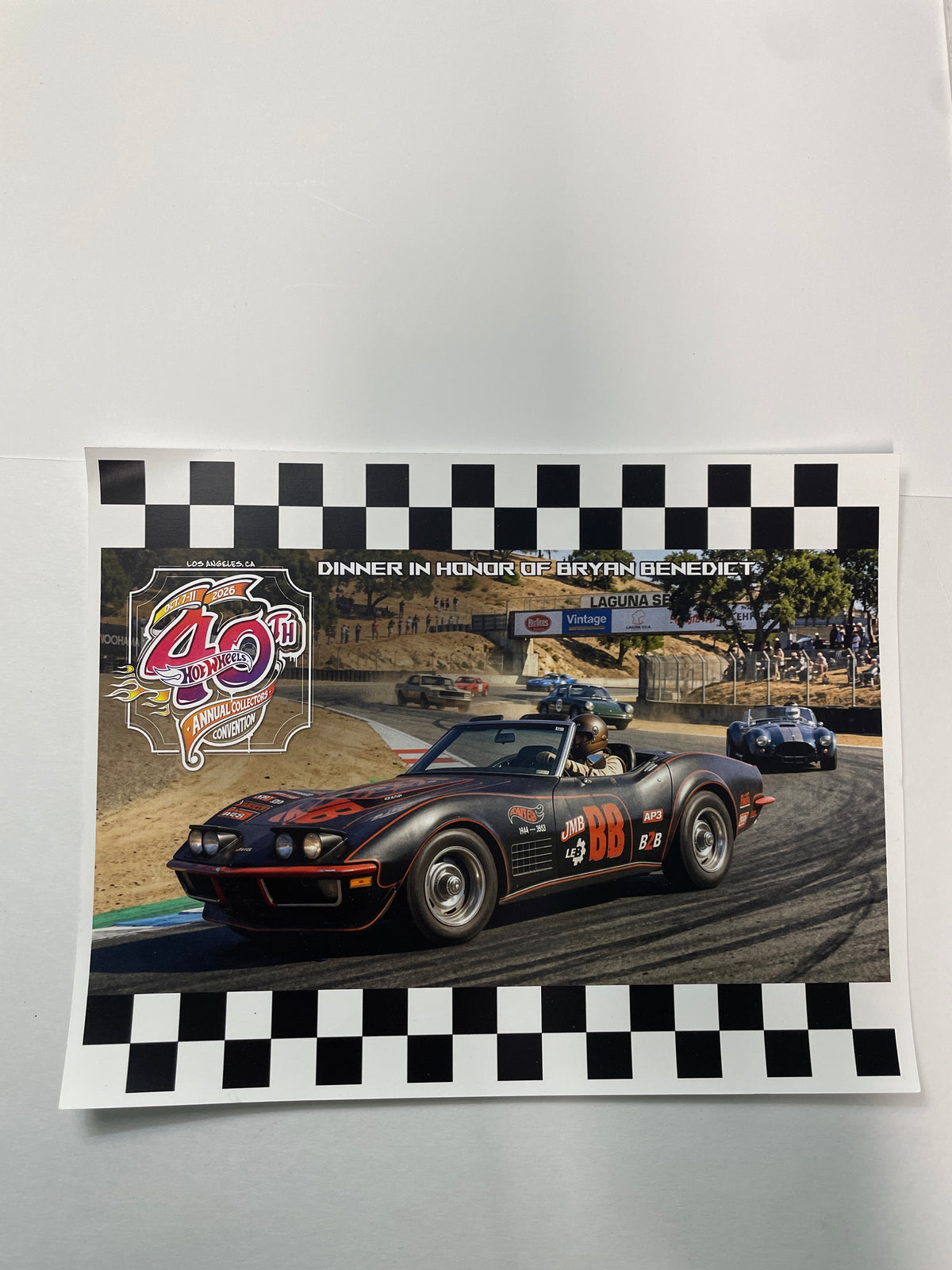 Hot Wheels 1/64 40th Annual Collectors Convention 2026 Dinner Kit '72 Corvette Stingray Convertible Black #2699 / T-Shirt (X-Large)/ Patch/ Pin/ E-Sheet (Read description)