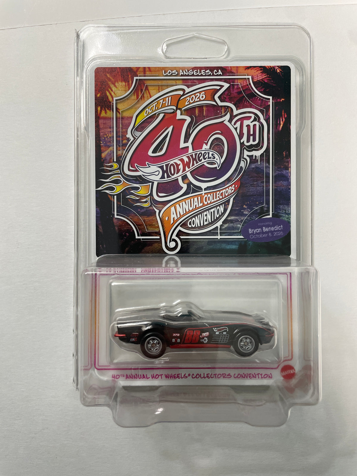 Hot Wheels 1/64 40th Annual Collectors Convention 2026 Dinner Kit '72 Corvette Stingray Convertible Black #2697 / T-Shirt (X-Large)/ Patch/ Pin