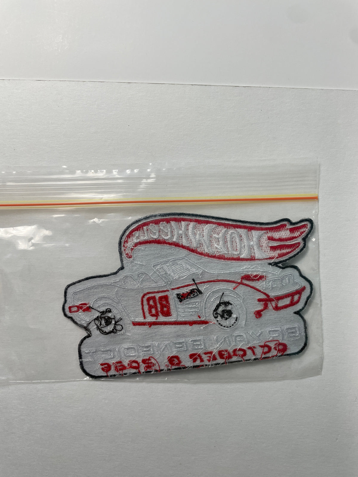 Hot Wheels 1/64 40th Annual Collectors Convention 2026 Dinner Kit '72 Corvette Stingray Convertible Black #2697 / T-Shirt (X-Large)/ Patch/ Pin