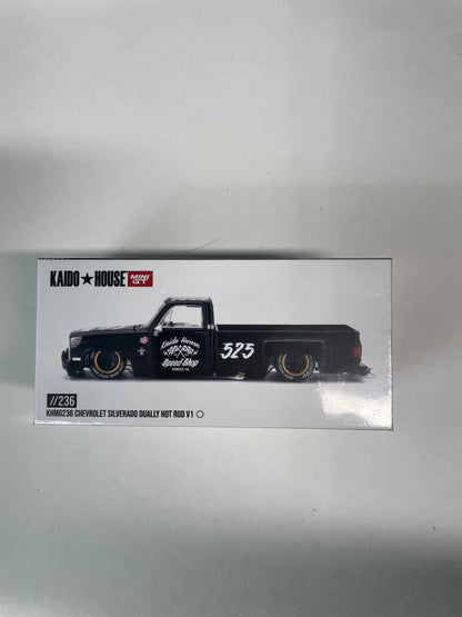 Mini GT x Kaido House 1/64 Chevrolet Silverado Dually Hot Rod V1 Black - KHMG236