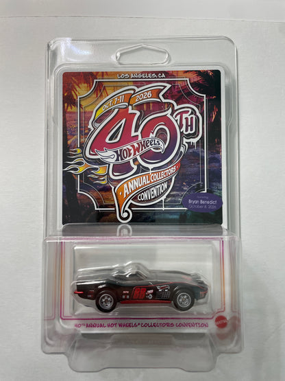 Hot Wheels 1/64 40th Annual Collectors Convention 2026 Dinner Kit '72 Corvette Stingray Convertible Black #2699 / T-Shirt (X-Large)/ Patch/ Pin/ E-Sheet (Read description)