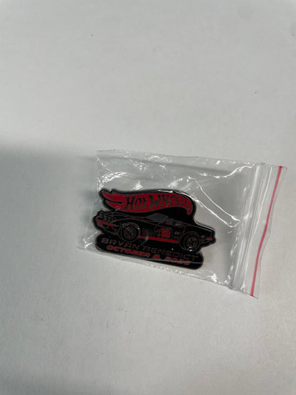 Hot Wheels 1/64 40th Annual Collectors Convention 2026 Dinner Kit '72 Corvette Stingray Convertible Black #2699 / T-Shirt (X-Large)/ Patch/ Pin/ E-Sheet (Read description)