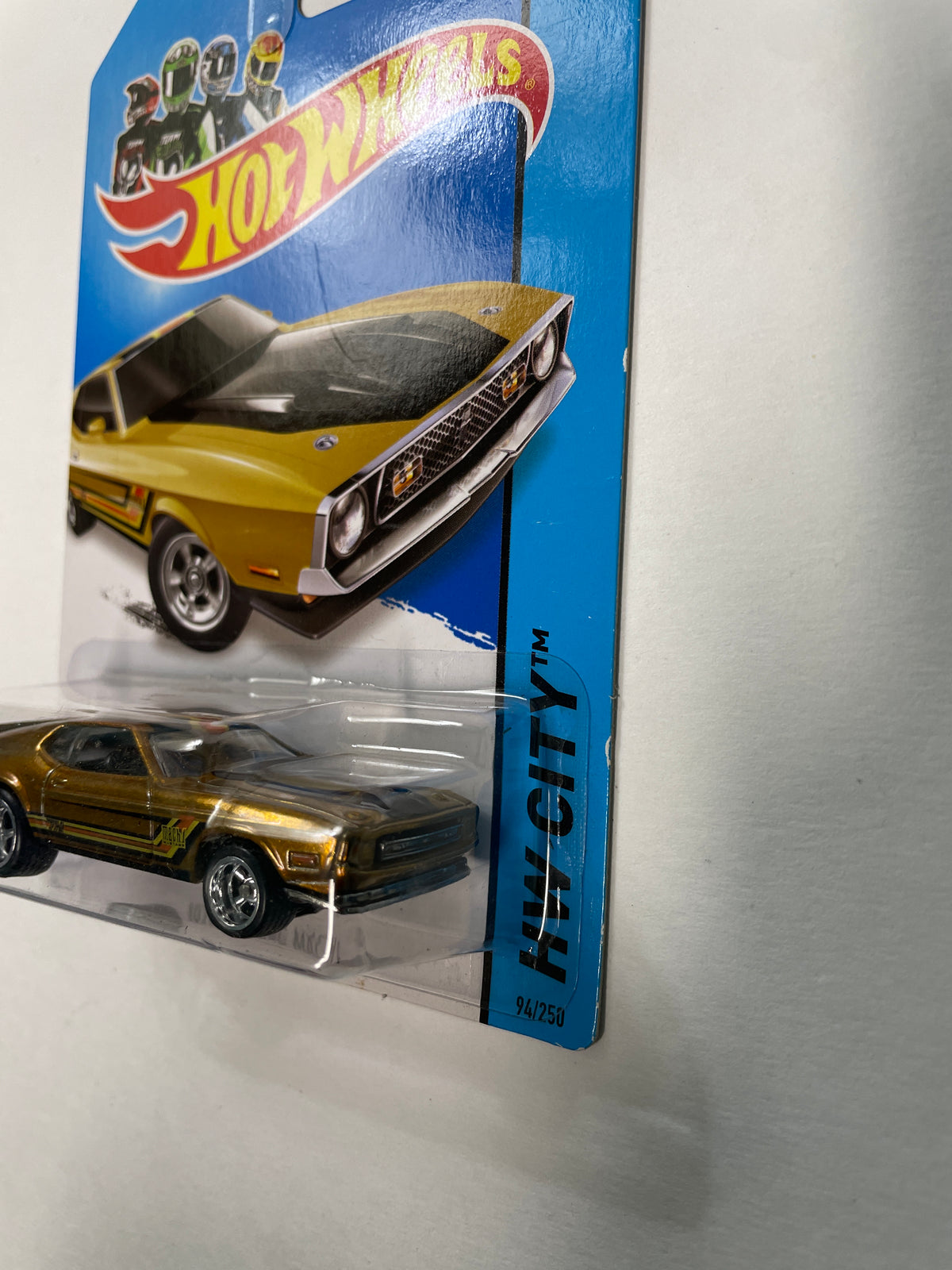 Hot Wheels 1/64 Super Treasure Hunt 1971 Ford Mustang Mach 1 Gold - BFF33-09BOD