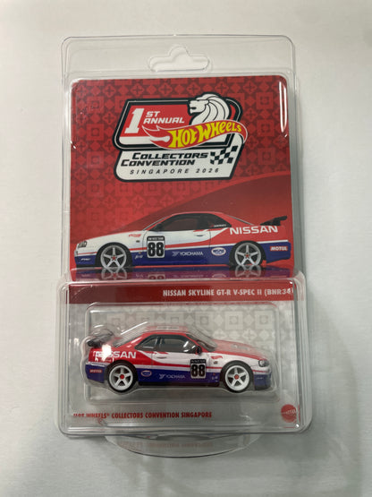 Hot Wheels 1/64 1st Annual Collectors Convention Singapore 2026 Nissan Skyline GT-R V-Spec II (BNR34) #599 Red / Blue - JKC12-0910