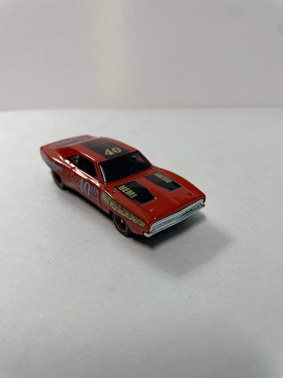 Hot Wheels 1/64 Convention Charity Car Dodge Charger - Orange