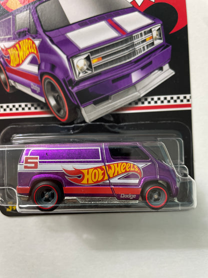 Hot Wheels 1/64 Mail In 2020 Collector Edition Custom '77 Dodge Van Purple - GJJ80-K913