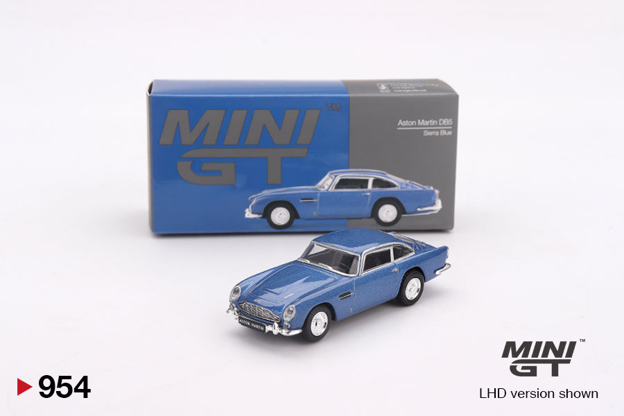 Mini GT 1/64 Aston Martin DB5 Sierra Blue - MGT00954