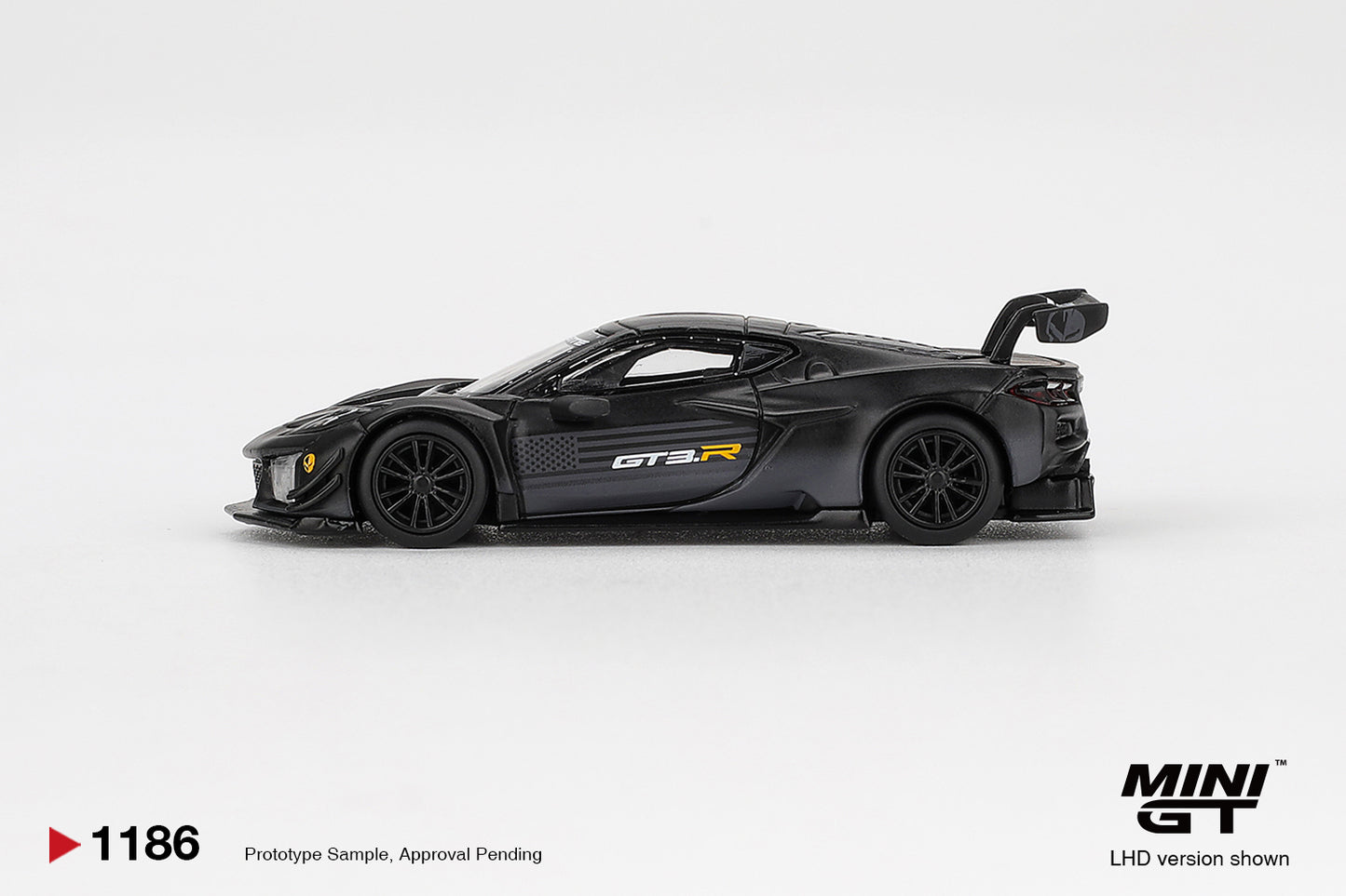 Mini GT 1/64 Chevrolet Corvette Z06 GT3.R Road America Test car Black - MGT01186
