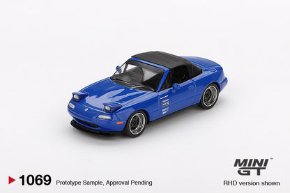 Mini GT 1/64 Mazda Miata MX-5 (NA) Tuned Version Dark Blue - MGT01069